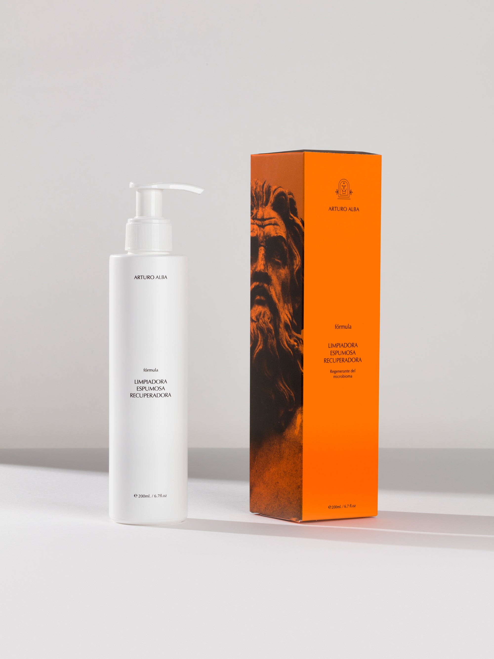 Arturo Alba - Limpiadora Espumosa Recuperadora