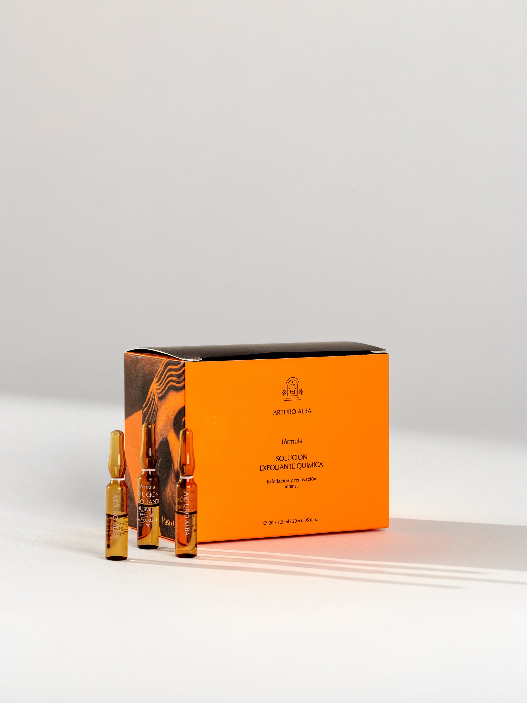 Arturo Alba - Solución exfoliante química